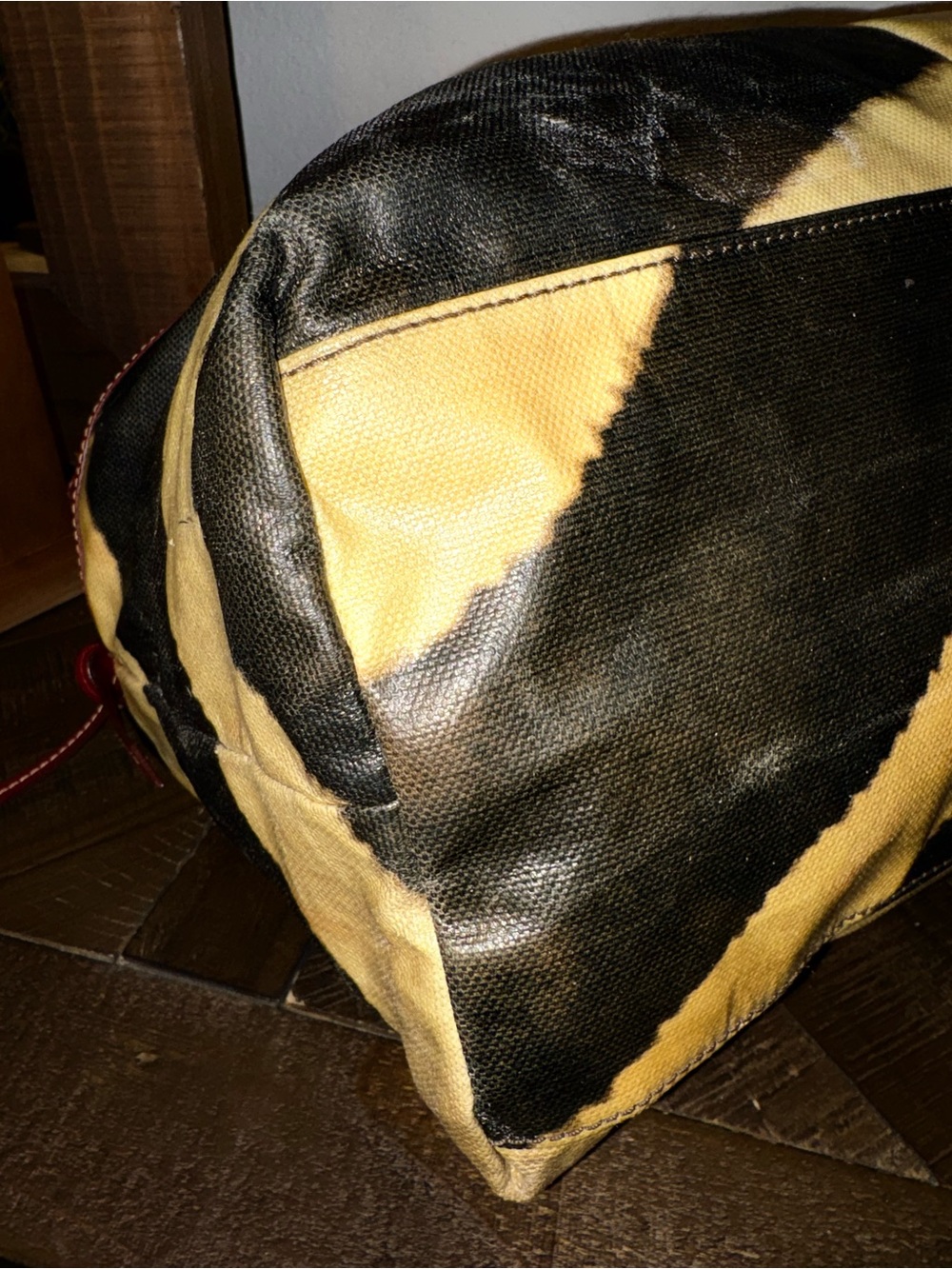 Dooney & Bourke Vintage Zebra Print Large Pocket Tote - Picture 11 of 16